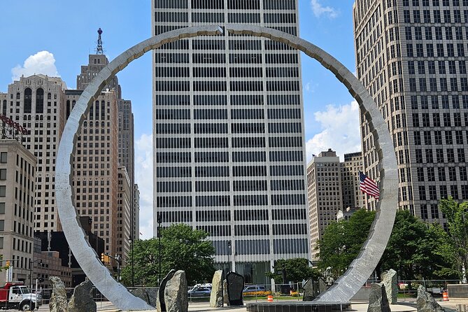 Best Downtown Detroit Historical Walking Tour - Finishing at the renovated Book Tower