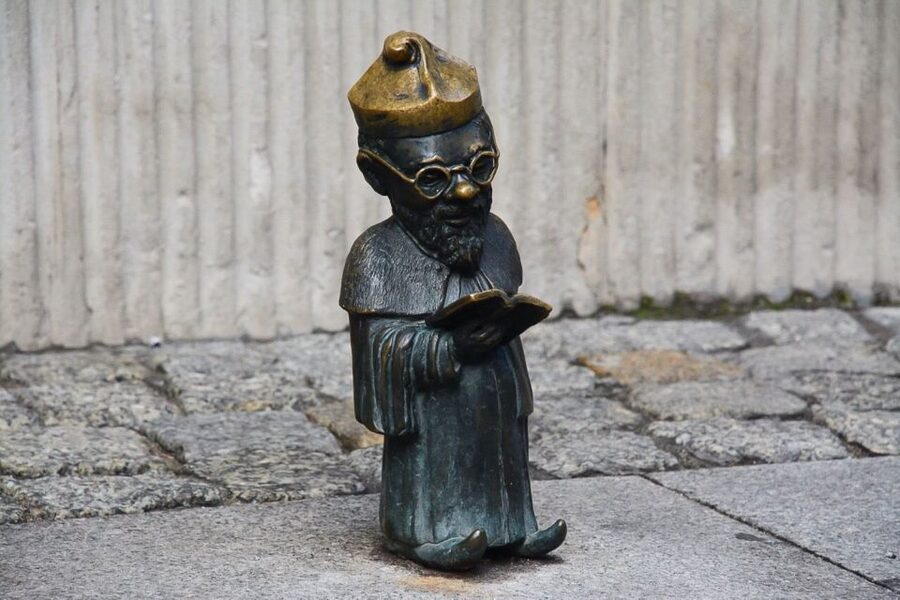 Best of Wroclaw 3-Hour History and Culture Walking Tour - Booking details that can affect your day