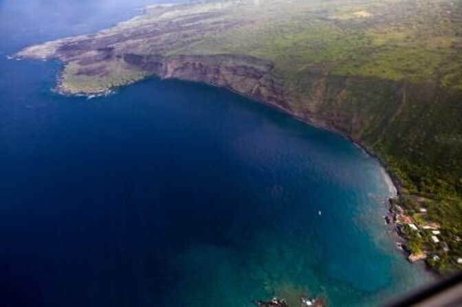 Big Island Historical Dinner Cruise to Kealakekua Bay - At a glance