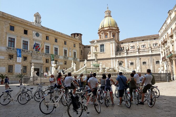 Bike tour of the historic center of Palermo with tasting - Why a bike is a smart way to meet Palermo