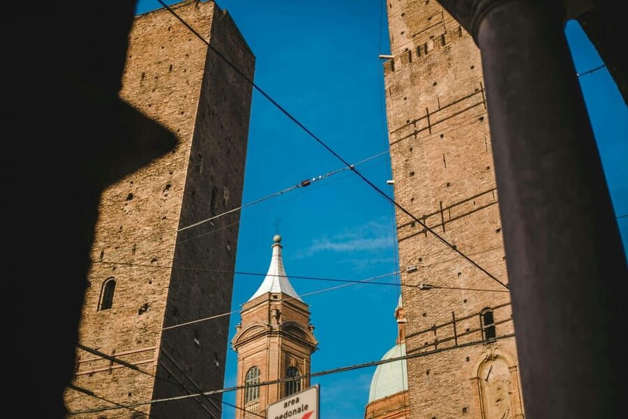 Bologna: Private Top Historical Sites Guided Walking Tour - The Pavaglione Portico and the Archiginnasio