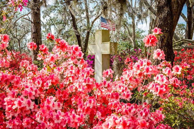 Bonaventure Cemetery & Wormsloe State Historic Site Tour - The lunch break adds a useful taste of Savannah