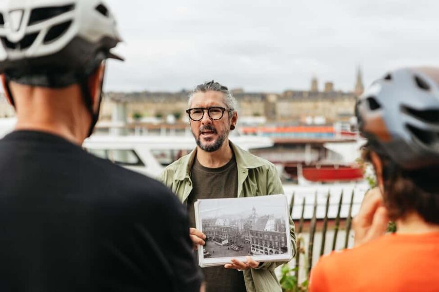 Bordeaux: Historic Center & Chartrons District Bike Tour - Darwin: the tour’s most distinctive stop