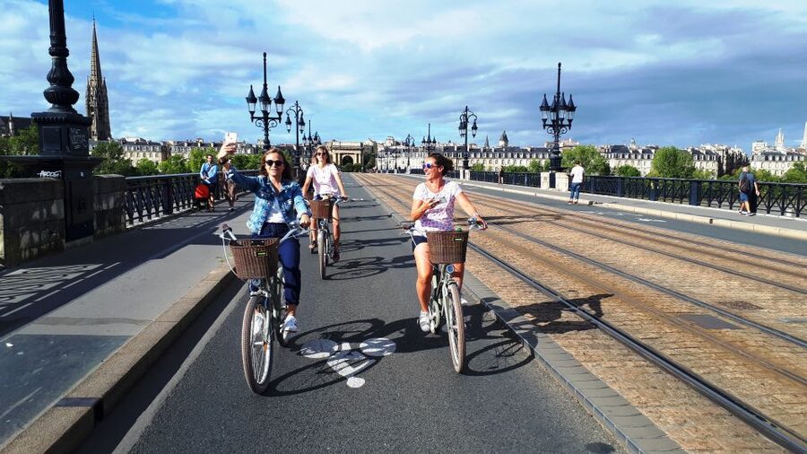 Bordeaux: Top Landmarks & Historic Bike Tour - Crossing the Jacques Chaban-Delmas Bridge