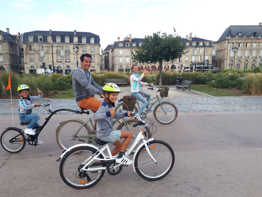 Bordeaux: Top Landmarks & Historic Bike Tour - Chartrons, the wine trade, and Notre Dame Street
