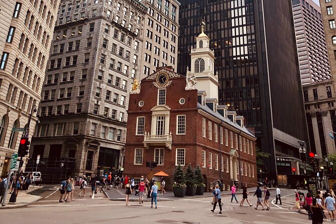Boston Freedom Trail History and Food Tour - What this two-hour route does well