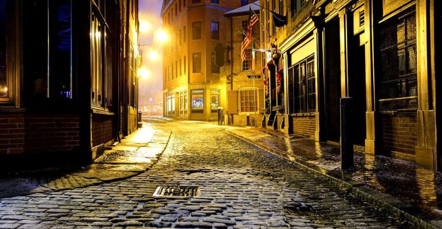 Boston: Haunted Pub Crawl of Historic Pubs and Taverns - The haunted side of Boston’s North End