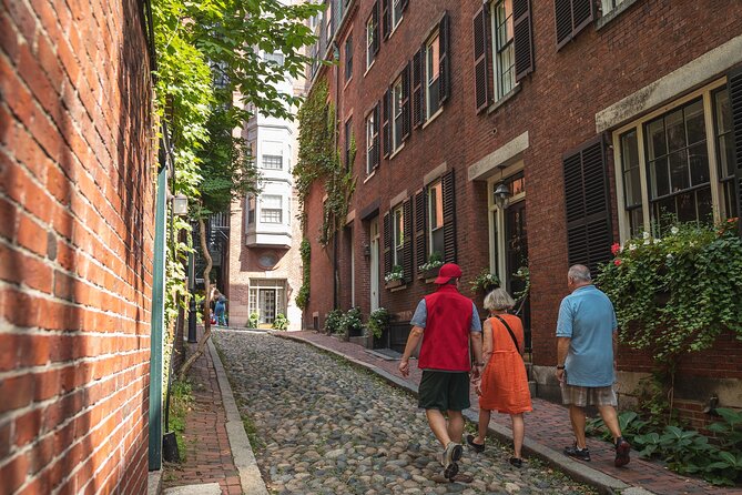 Boston History and Freedom Trail Private Walking Tour - Boston Massacre, Old State House, and the hard work of telling history