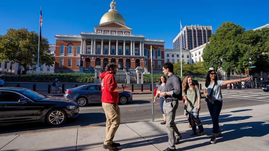 Boston History & Highlights Tour: From Revolution to Today - What the guides add to the experience