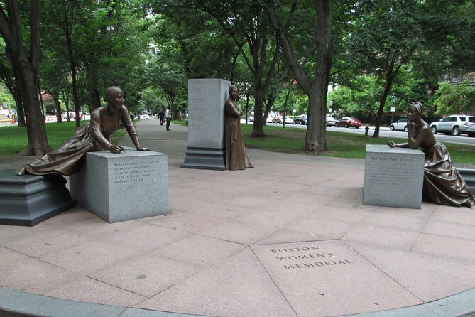 Boston: Votes for Women History Tour of Back Bay - The College Club and women building institutions