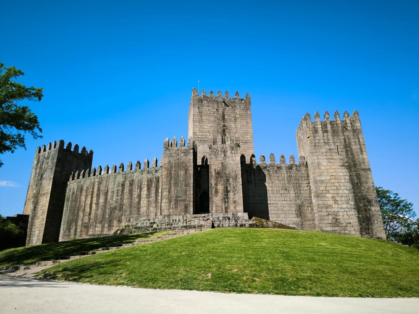 Braga & Guimarães Tour: Small Historical Group Tour - Key things to know before you book