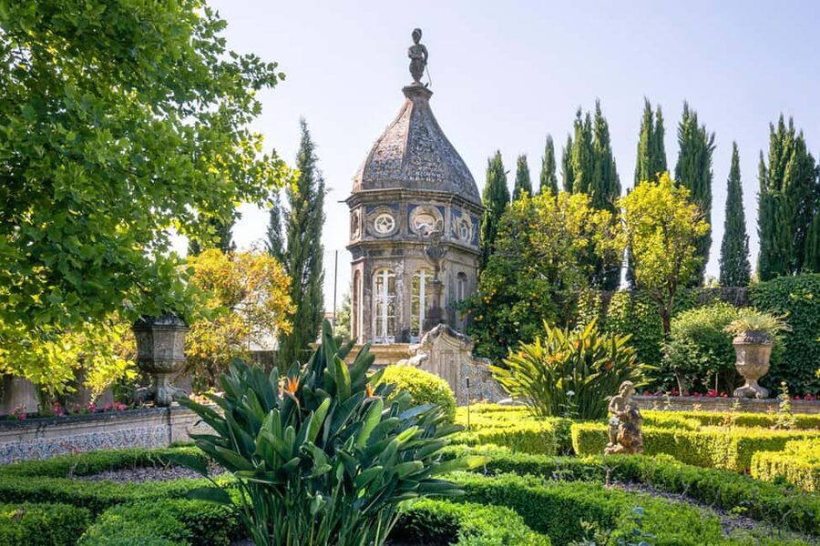 Braga: Private & Flexible Walking Tour in Historic Center - Carlos Amarante Square, São Marcos, and the golden churches