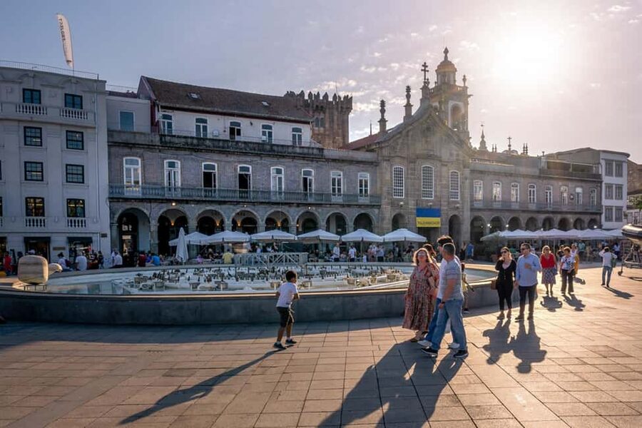 Braga: Private & Flexible Walking Tour in Historic Center - How the Walkbox app feels in practice