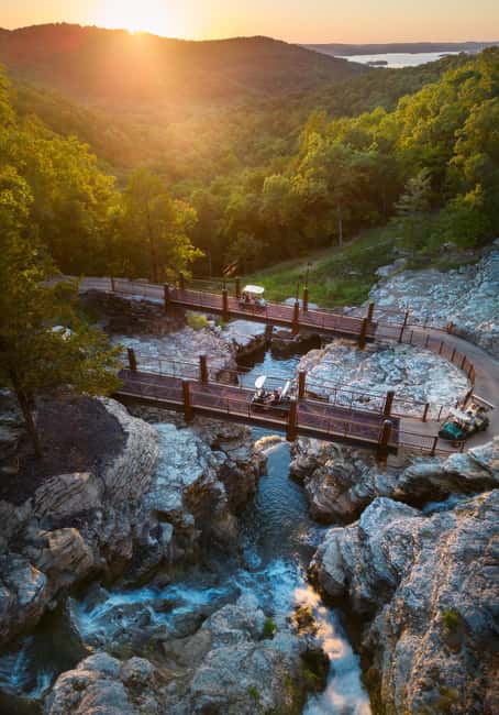 Branson: Top of the Rock Ozarks Heritage Preserve - The Lost Canyon trail by electric cart