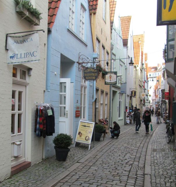 Bremen: Walking Tour of Historic Schnoor District - 13th-century roots and St. John’s Church