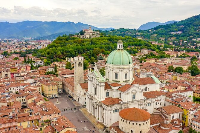 Brescia the Unexpected: History, Local Stories & a drink - Piazza della Loggia, the civic heart
