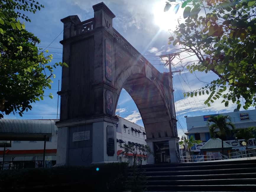 Bridgetown: A Guided Walking Tour of The History of a City - The Blackwood Screw Dock and Bridgetown’s working waterfront