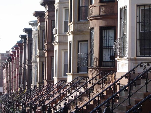 Brooklyn Food Walking Tour: Local Eats & Family‑Run Shops - Key points to know before you book