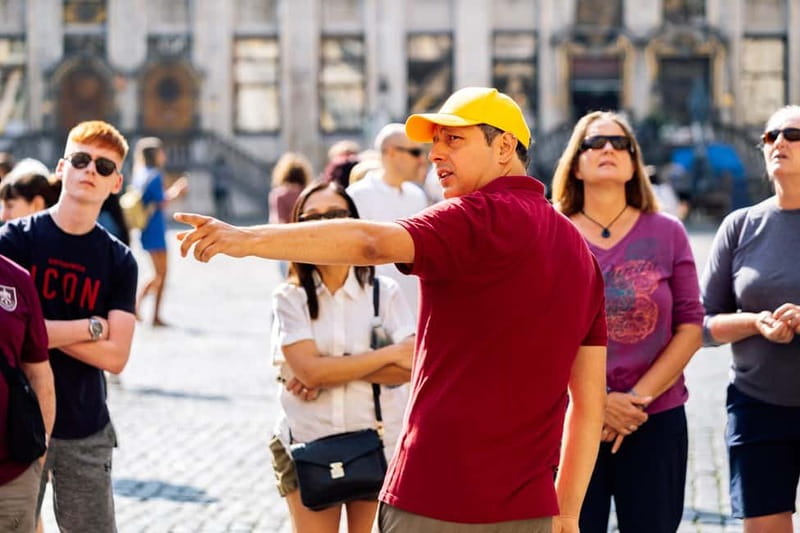 Brussels: Historical Tour with Chocolate & Waffle Tasting - Grand Place to Manneken Pis: Brussels’ famous small statue