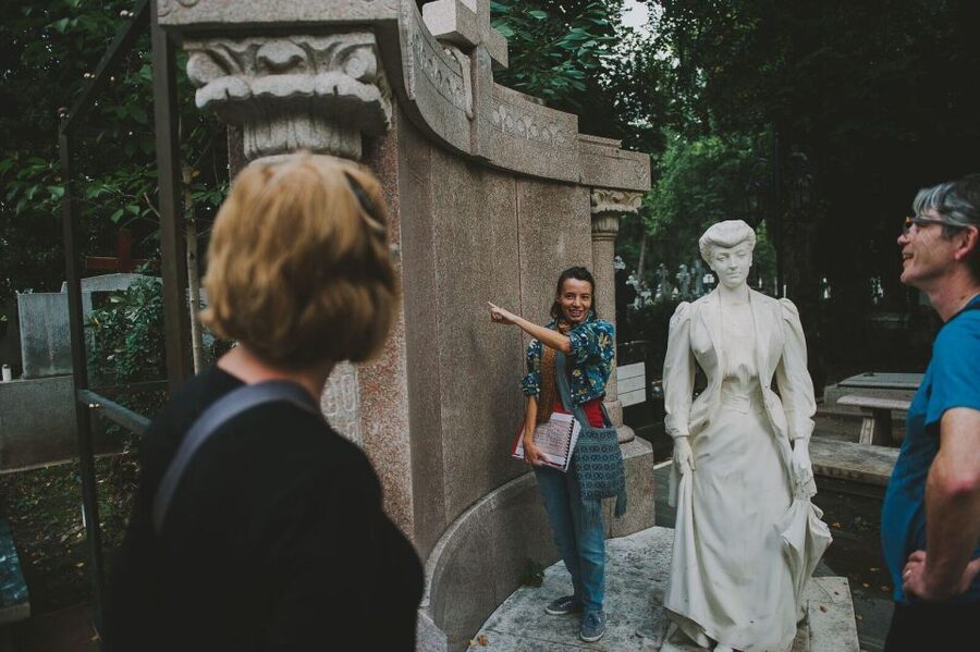 Bucharest: 3-Hour Dark History Tour with a Local - Key points at a glance