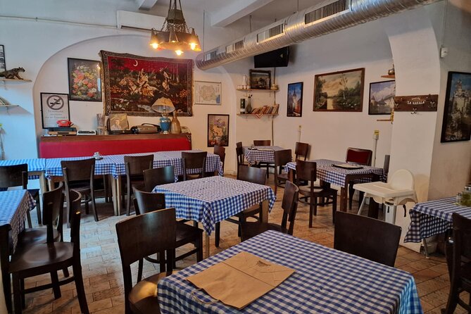 Bucharest Historical Food Tour in Old Center - Why this Bucharest food walk works well