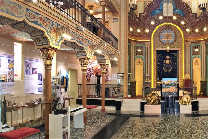 Bucharest Jewish Heritage | Holocaust Memorial | Private Car Tour - Starting at the Jewish Community Museum and Great Synagogue