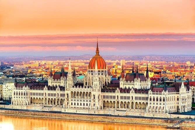 Budapest Historic Downtown Bicycle Tour in small groups - Key points before you book