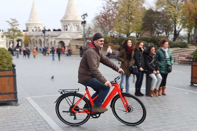 Budapest: Historic Downtown ride on E-Bicycles Buda & Pest - The Great Synagogue and the ride back