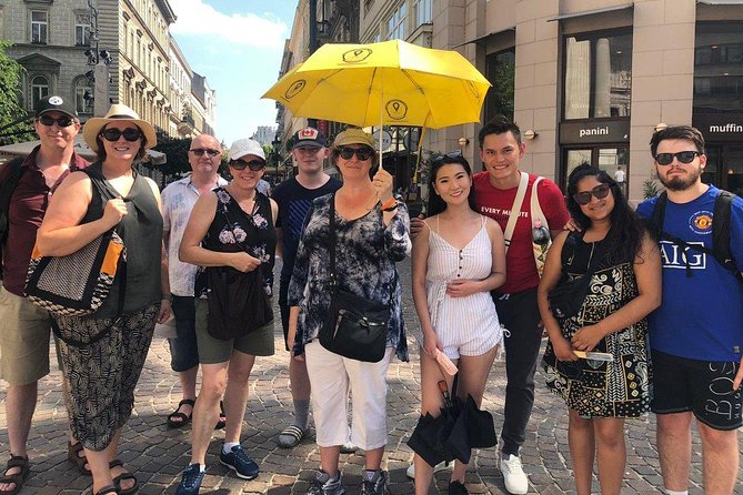 Budapest Historical Sightseeing - Free Walking Tour - St. Stephen’s Basilica and the route toward Liberty Square
