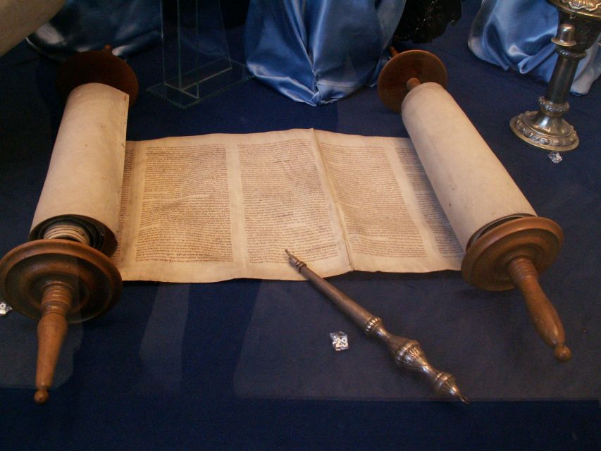 Budapest Private 3-Hour Jewish Heritage Tour - The Tree of Life, Temple of Heroes, and Jewish Garden