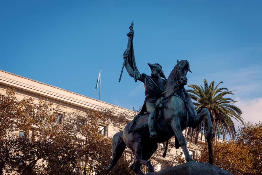 Buenos Aires: Historic Buenos Aires Landmarks & Icons Tour - The Bicentennial Museum and Argentina’s national memory
