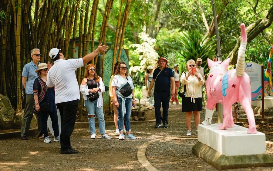 Cali: Walking tour of the historic center - Who will get the most from this tour