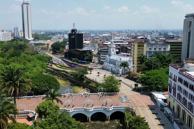 Cali: Walking tour of the historic center - Starting at Jairo Varela Plaza