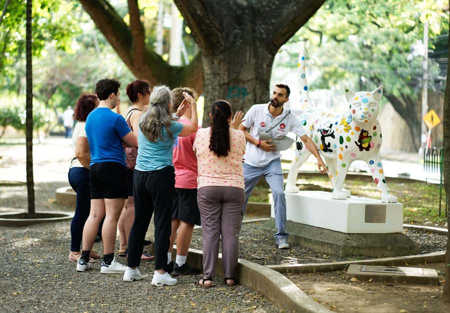 Cali: Walking tour of the historic center - Churches with context, not just photographs