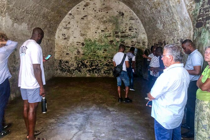 Cape Coast Historical Day Tour - Cape Coast Walk, lunch, and Castle Beach