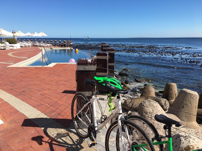 Cape Town Guided City Cycling Heritage Tour - Private Tour - Bo-Kaap, colorful streets, and Cape Malay flavors
