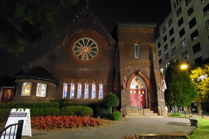 Carolina History and Haunts Charlotte Historical Ghost Walking Tour - Elizabeth, Artie, and the importance of the guide