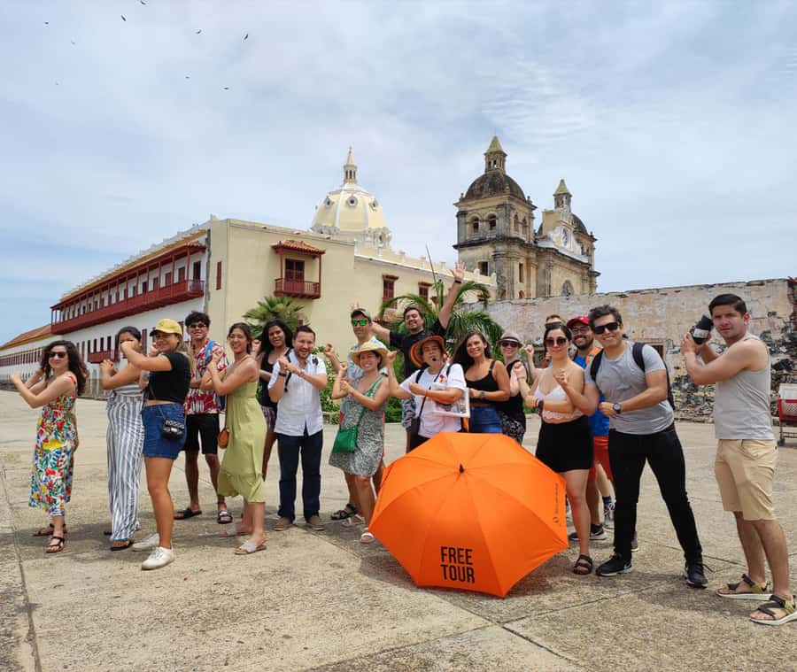 Cartagena: Historic Center and Getsemaní Shared Walking Tour - Cartagena’s walls, bastions, and pirate defenses