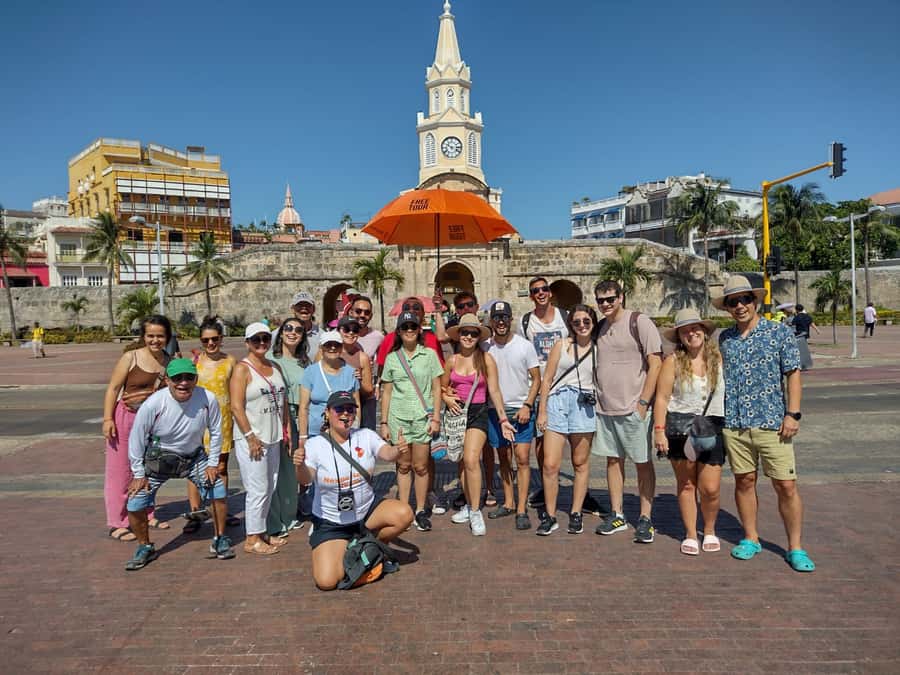 Cartagena: Historic Center and Getsemaní Shared Walking Tour - What the guides add to the walk