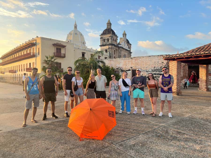 Cartagena: Historic Center and Getsemaní Shared Walking Tour - From Pedro de Heredia to the Portal de los Dulces