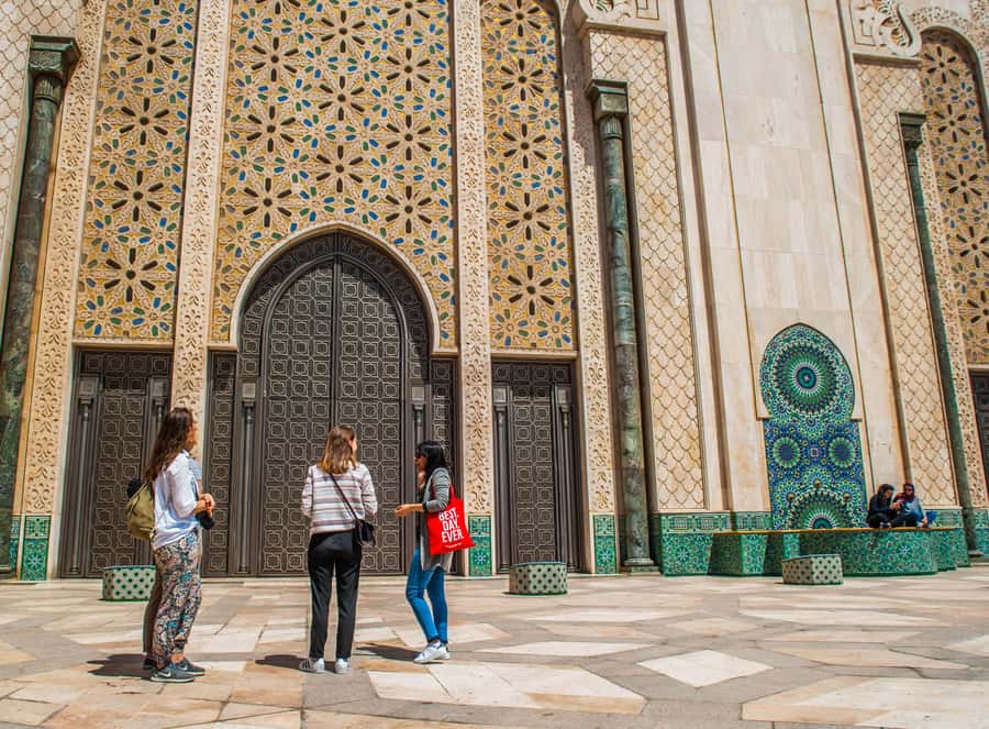 Casablanca Cultural Tour: Medina, Views & Local Delights - Casablanca in four hours: key points