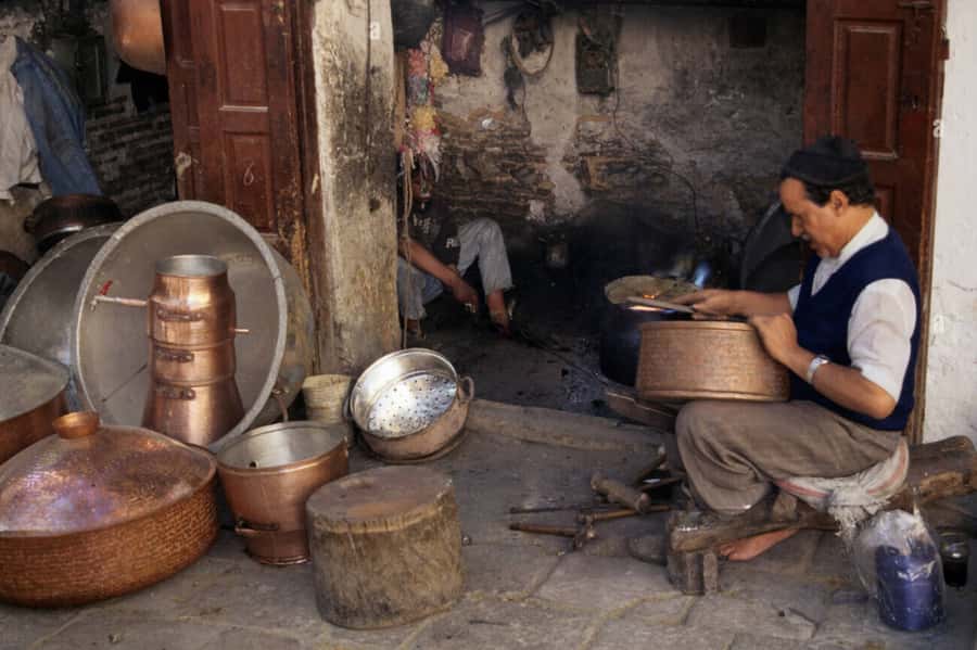 Casablanca to Fez: Scenic & Historical Day Trip with Lunch - Madrasa Bouanania and Al-Attarine