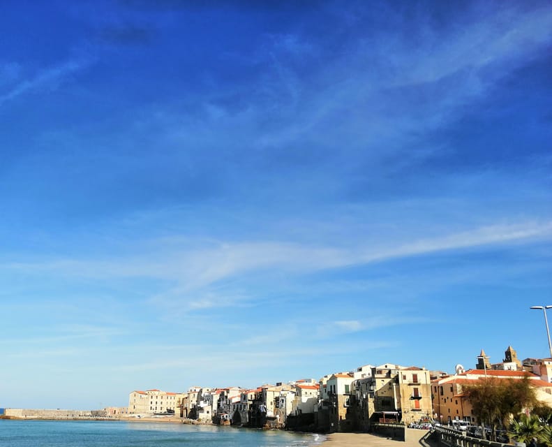 Cefalù: History and Legends Guided Walking Tour - Languages and group atmosphere