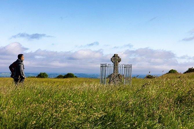 Celtic Boyne Valley & Ancient Sites Day Tour From Dublin - Trim Castle and medieval power by the Boyne