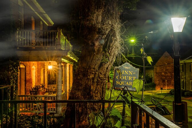 Chains, Coffins, & Curses: Charlottesville Ghost Tours - What this Charlottesville ghost walk is really like