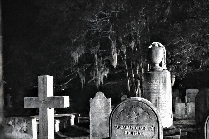 Charleston Dark History & Ghost Tour with Adam - The old courthouse on Broad and Meeting Streets