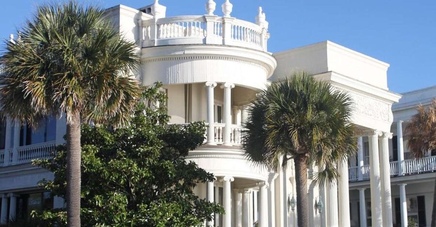 Charleston: Historic City Highlights Guided Bus Tour - Rainbow Row and the city’s famous houses