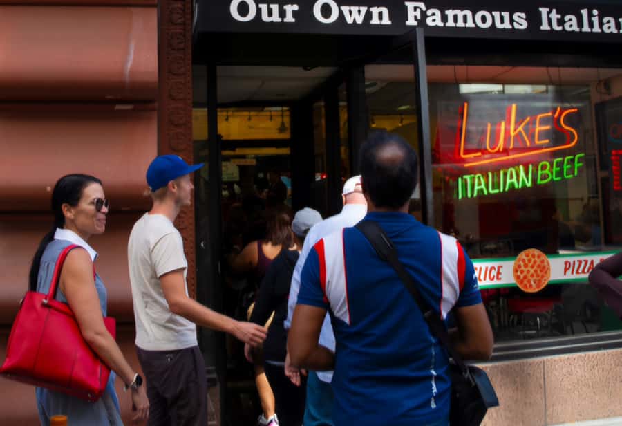 Chicago: Food, History and Architecture Tour - The food stops cover Chicago’s essential menu