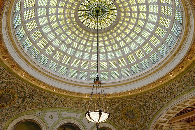 Chicago Walking Tour: Historic Treasures of Chicago - Starting at the Chicago Architecture Center