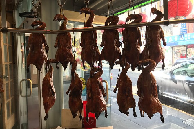 Chinatown & North BeachLittle Italy: 7 Tastings & History - A traditional Chinese meal, not just a sample